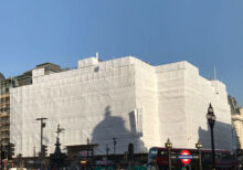 L'EdiTis, un filet d'échafaudage pour l'hydrogommage, la peinture industrielle, les travaux de pierre et la protection aux UV