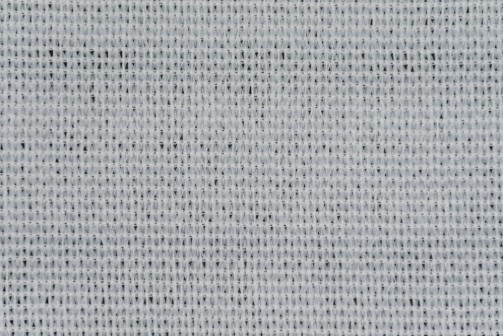 Alphavue 75 : filet pour barrière de chantier avec 75% de taux d'occultation.