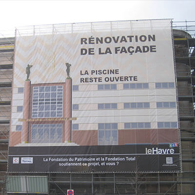 Micromesh personnalisé sur la façade d'un bâtiment au Havre